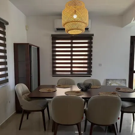 Dene Hollow Kapparis Paralimni