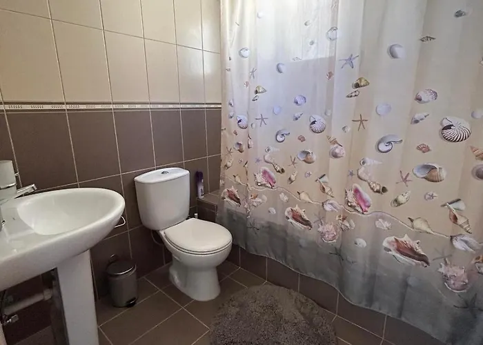 Dene Hollow Kapparis Paralimni