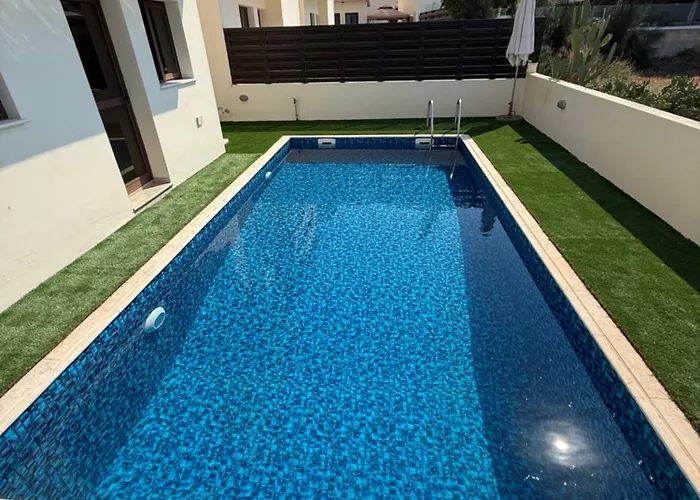 Dene Hollow Kapparis *