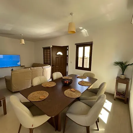 Villa Dene Hollow Kapparis *