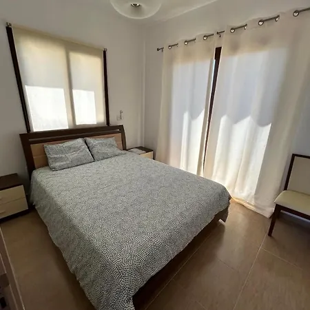 Dene Hollow Kapparis Villa *