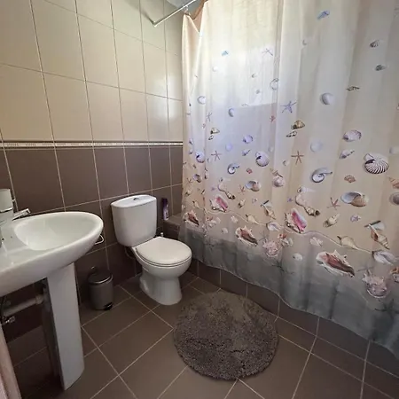 Dene Hollow Kapparis Paralimni