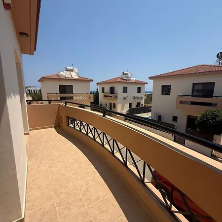 Villa Dene Hollow Kapparis