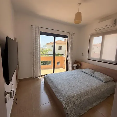 Dene Hollow Kapparis Villa Paralimni