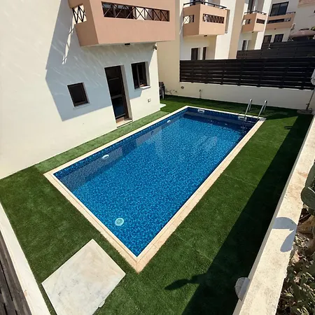 Dene Hollow Kapparis Villa Paralimni