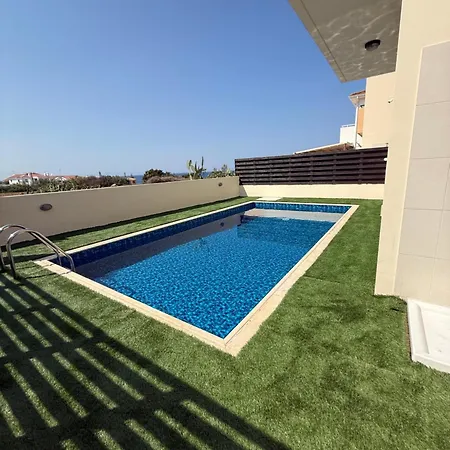 Dene Hollow Kapparis