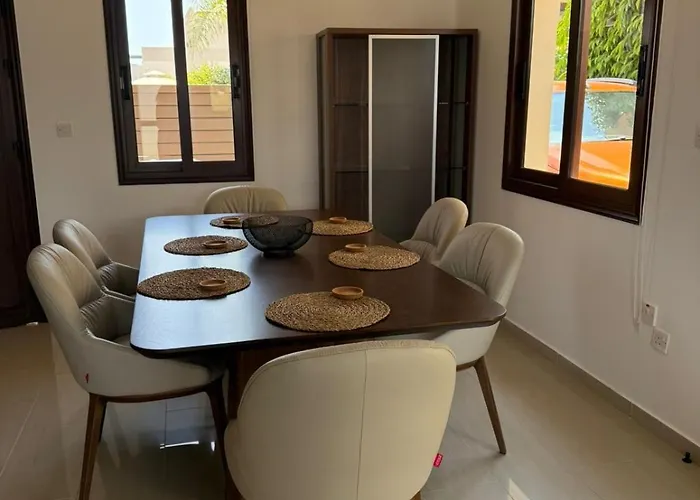 Villa Dene Hollow Kapparis Paralimni