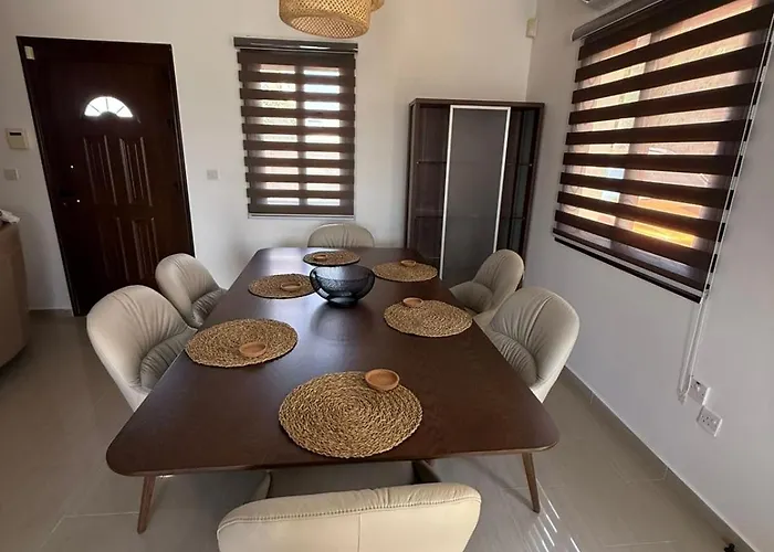 Villa Dene Hollow Kapparis