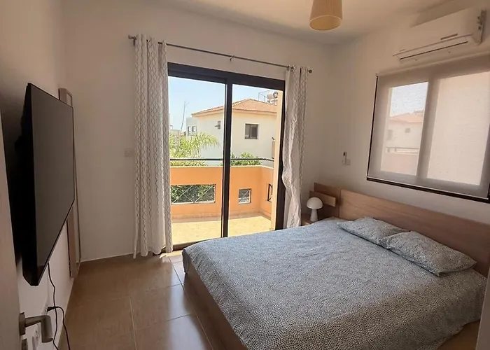 Dene Hollow Kapparis Villa Paralimni